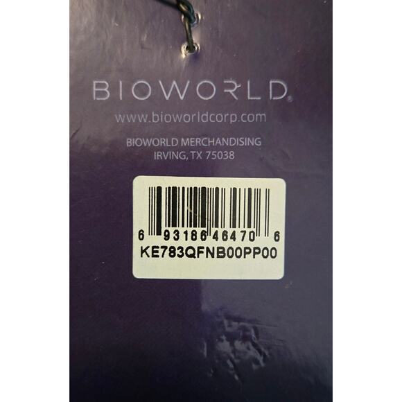 Harry Potter Bioworld The Crimes of Grindelwald Keychain - Picture 8 of 9